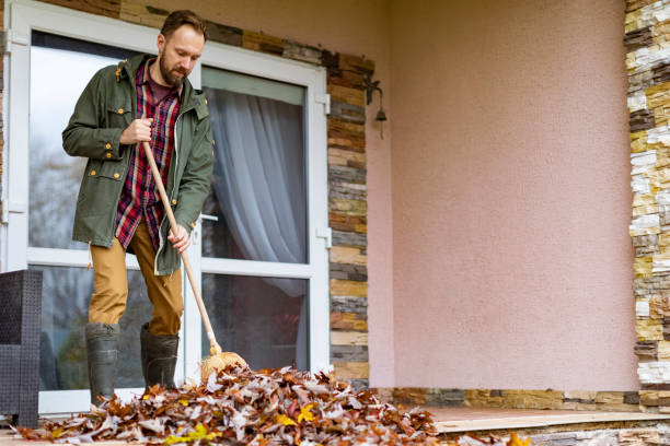 Best Yard Waste Removal  in Lawndale, CA